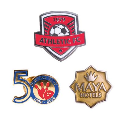 Jelvények és kitűzők